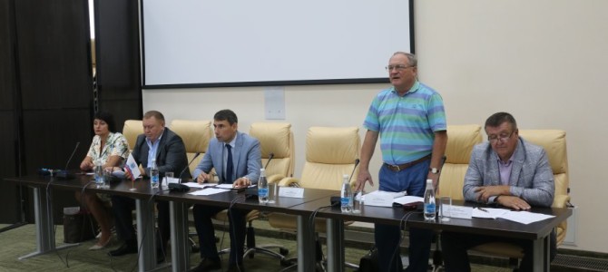 Предприниматели и промышленники Севастополя и Ленинградской области обсудили перспективы взаимодействия